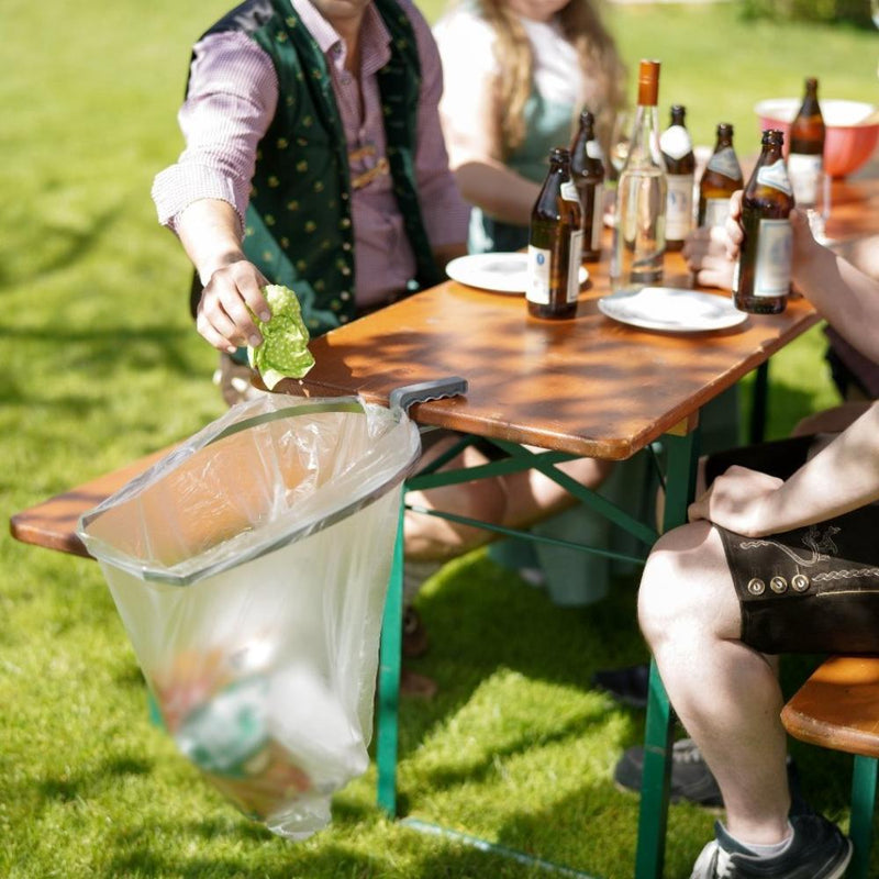 O-Spring einfach für die nächste Feier am Tisch platzieren, und der Müll ist entsorgt
